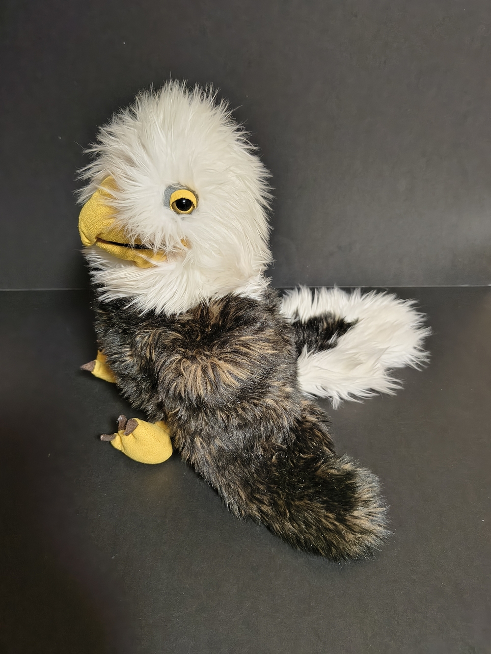 Manhattan Toy Wildlife Collection 11” Bald Eagle Eko Puppet Plush 2010